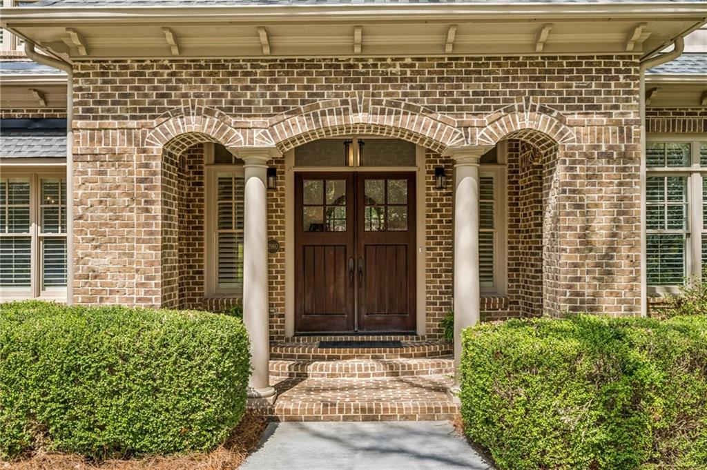 2960 Castlewood Drive NW