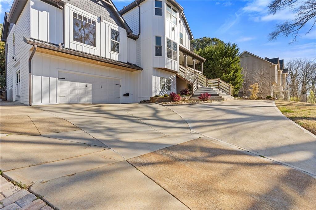 695 OLD PEACHTREE Road