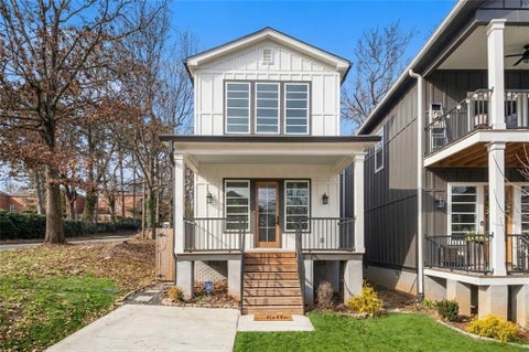 Homes For Sale - 975 Welch Street<br/> Atlanta, GA 30310