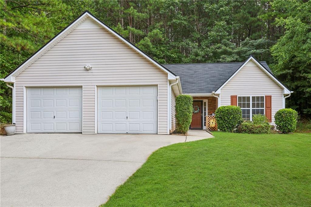 154 PEBBLEBROOK Way