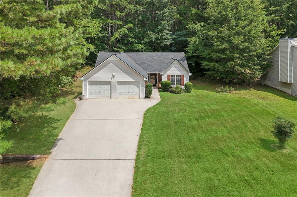 154 PEBBLEBROOK Way