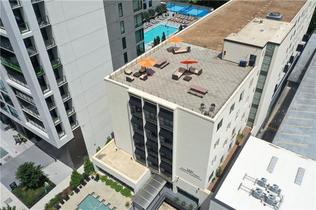 1421 Peachtree Street NE 304