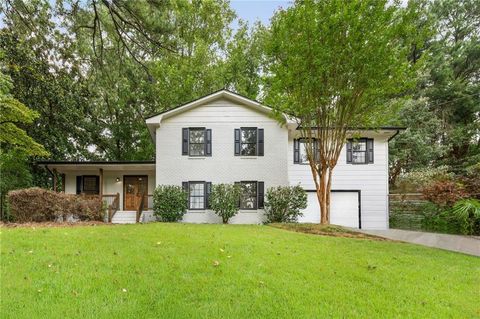 3844 Lake Drive SE Smyrna GA 30082