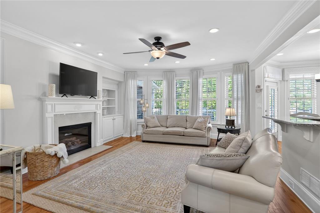 3702 Paces Park Circle SE
