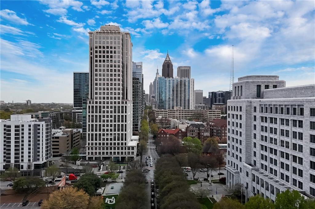 1010 Midtown - Residential
