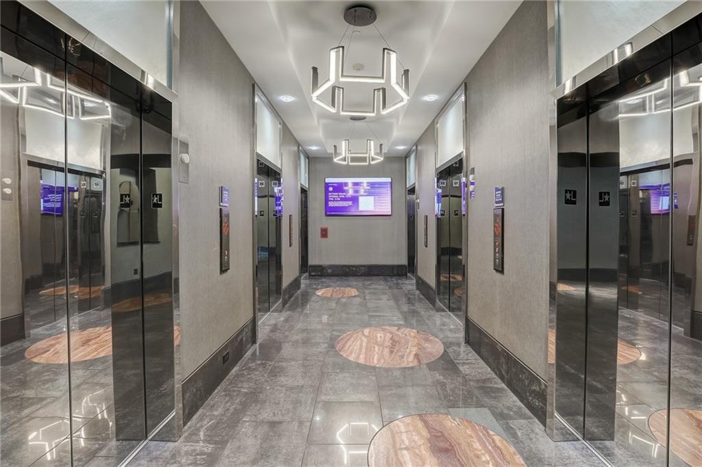 1010 Midtown - Residential