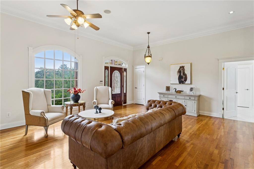 Taylorsville, Georgia, 30178, United States, 5 Bedrooms Bedrooms, ,6 BathroomsBathrooms,Residential,Active,2045049