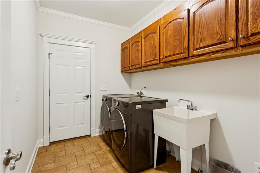 Taylorsville, Georgia, 30178, United States, 5 Bedrooms Bedrooms, ,6 BathroomsBathrooms,Residential,Active,2045049