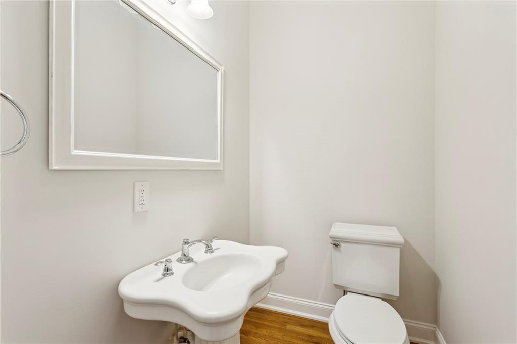 Taylorsville, Georgia, 30178, United States, 5 Bedrooms Bedrooms, ,6 BathroomsBathrooms,Residential,Active,2045049