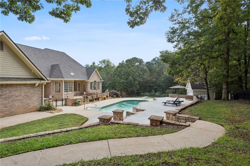 Taylorsville, Georgia, 30178, United States, 5 Bedrooms Bedrooms, ,6 BathroomsBathrooms,Residential,Active,2045049