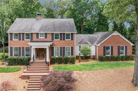 Homes For Sale - 2626 Club Drive<br/> Gainesville, GA 30506