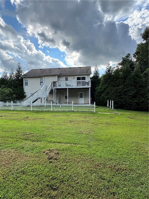 221 Hunters Crossing SE