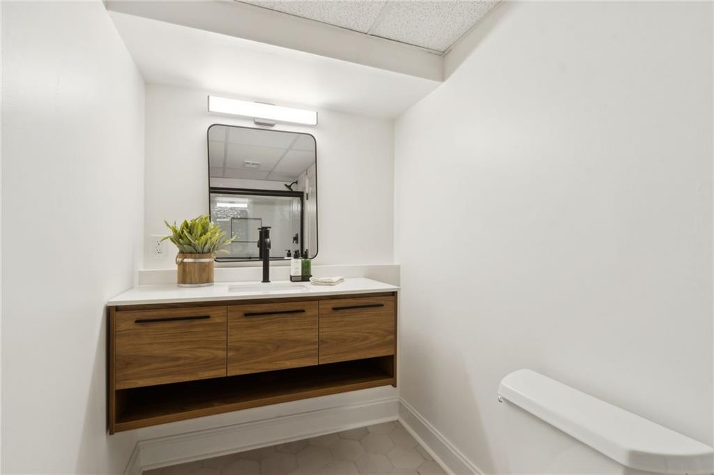 Horseshoe Bend - Residential