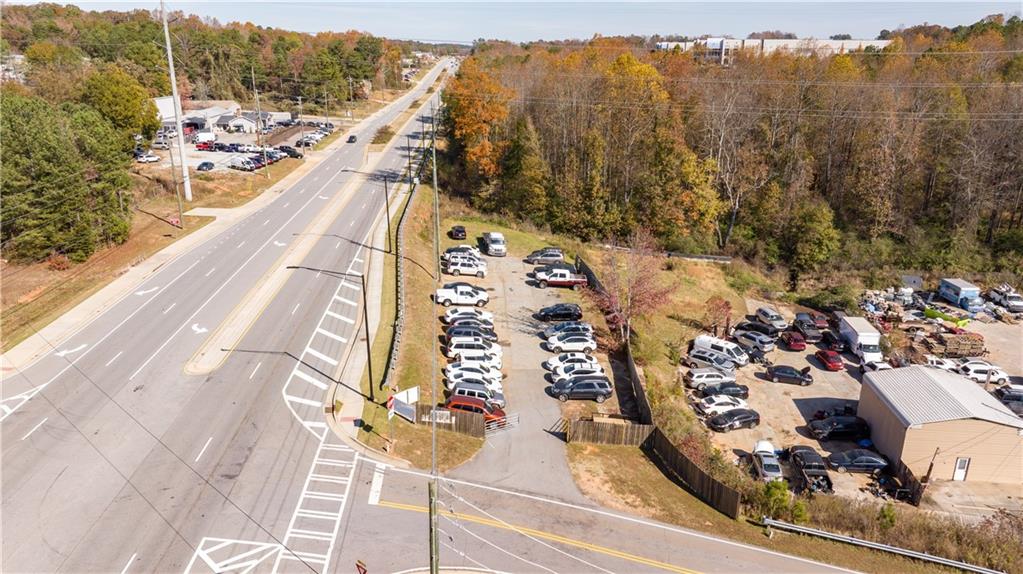 879 Gainesville Highway