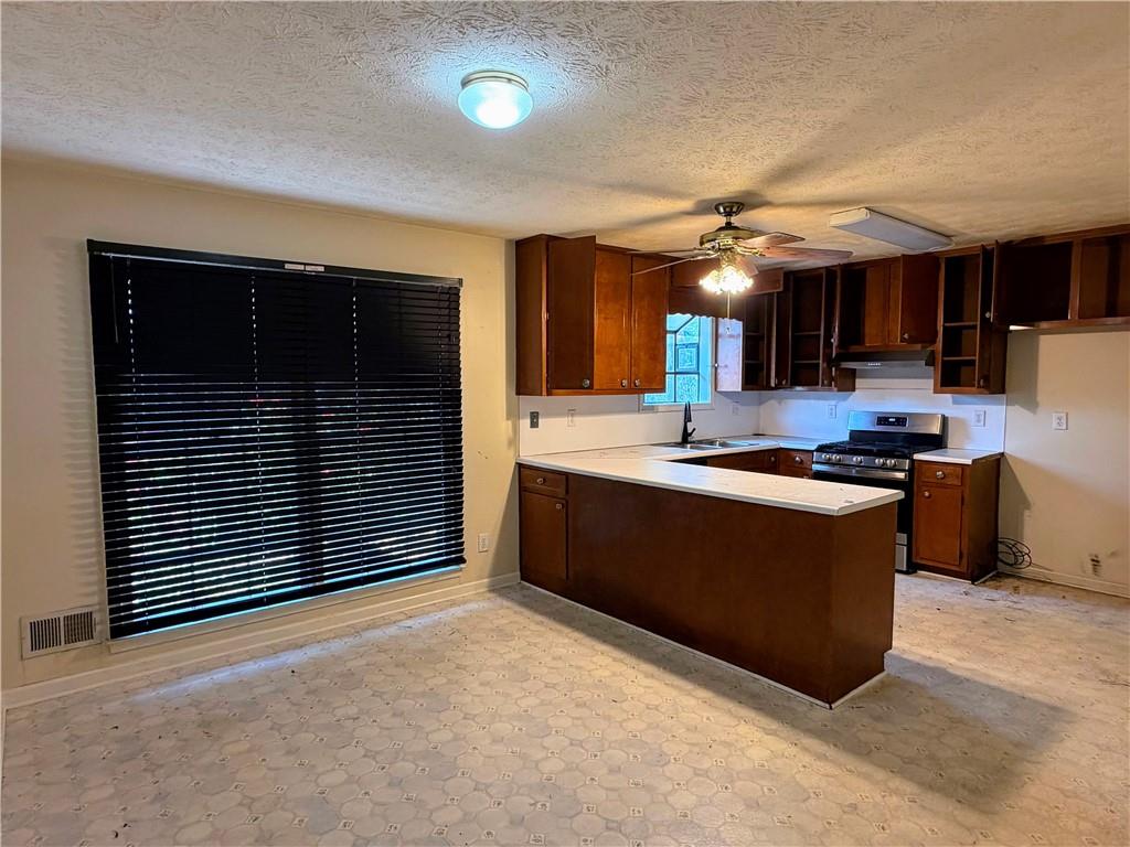 2205 Mint Julep Court