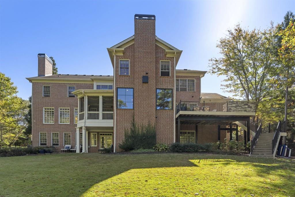 Ivy Knoll - Residential