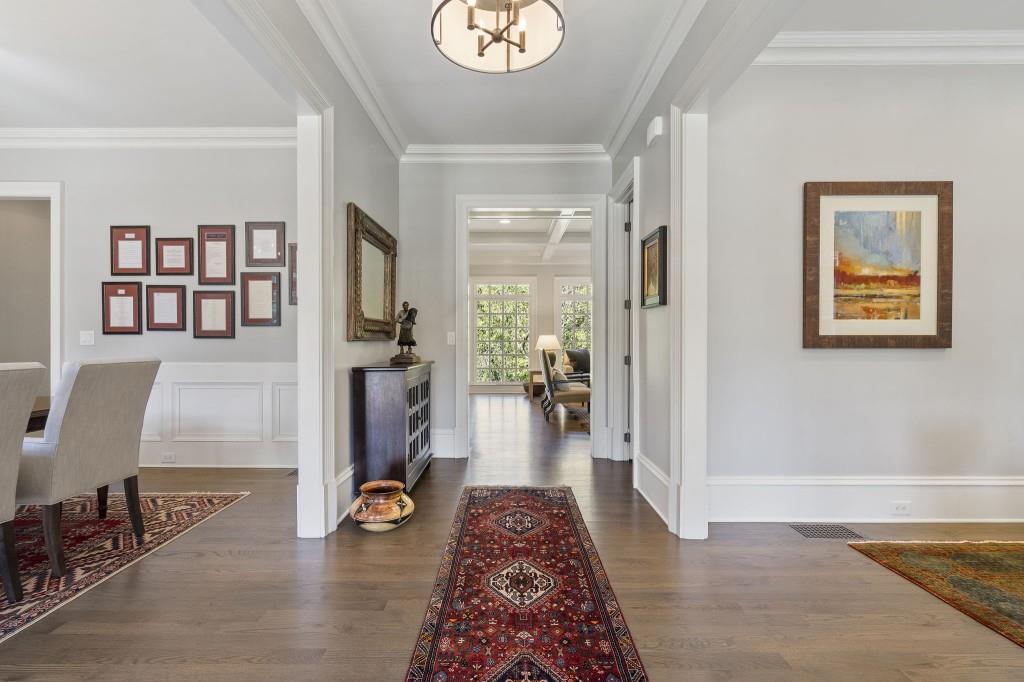 Ivy Knoll - Residential