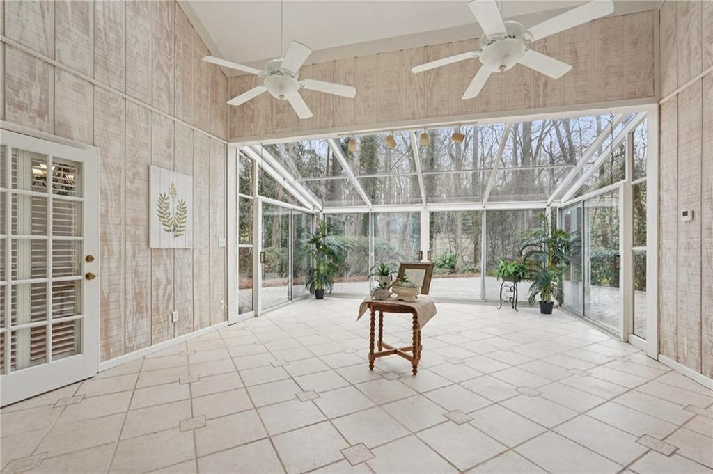 1502 Downington Run NW