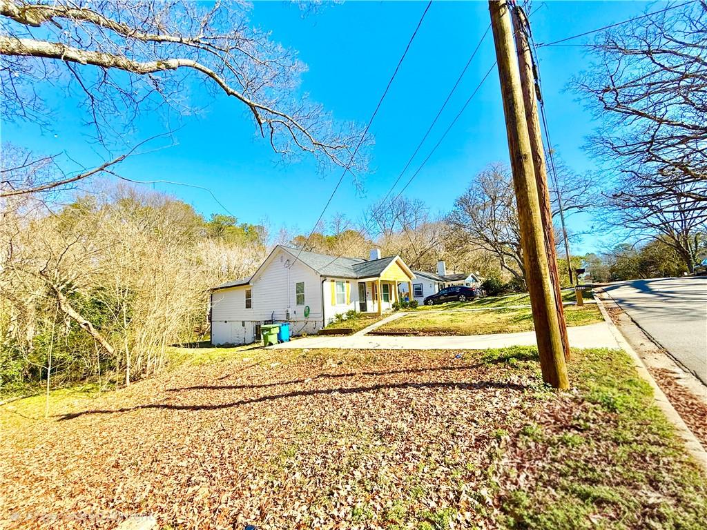 2037 Detroit Avenue NW