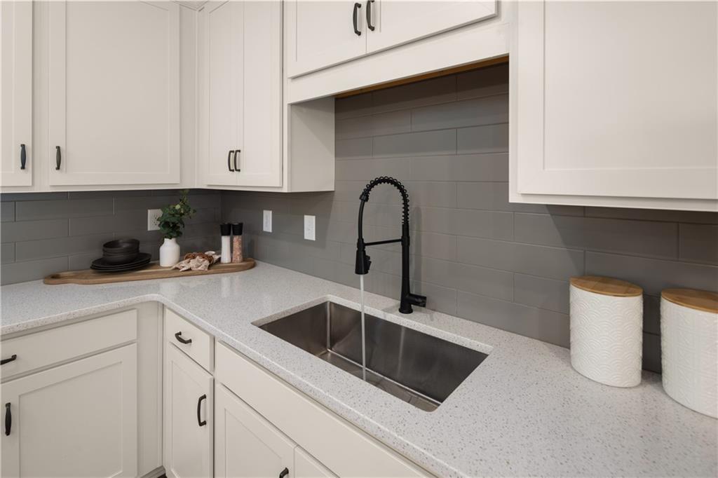 64 Professional Place #29, Calhoun, Georgia image 7