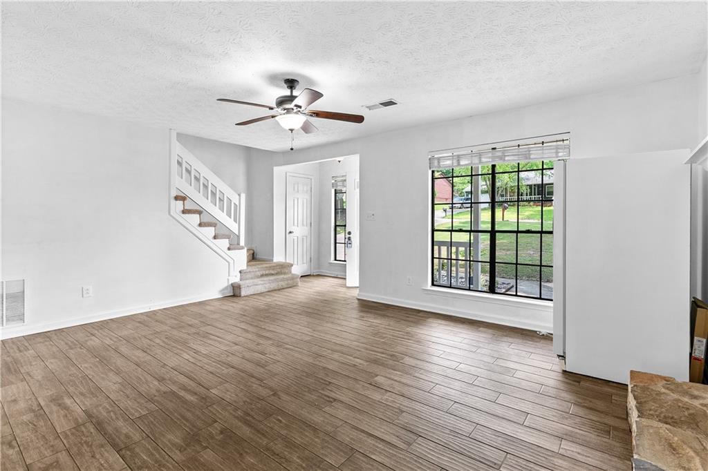 2568 Redfield Drive