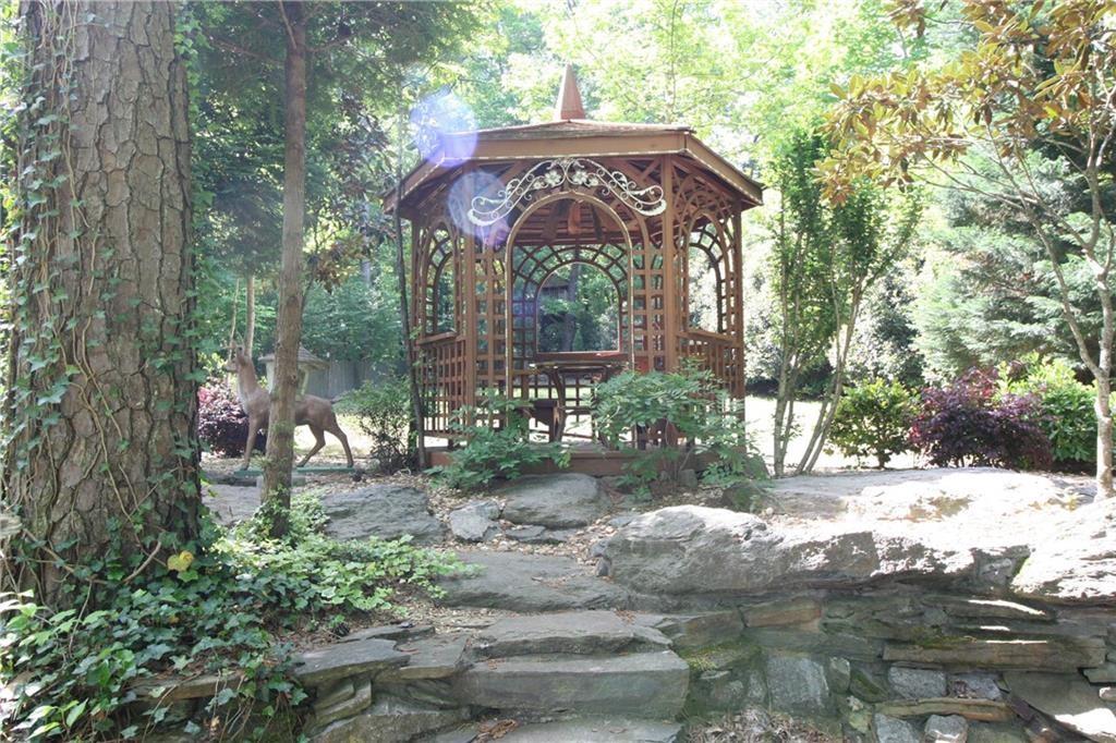3870 RIVER MANSION Drive