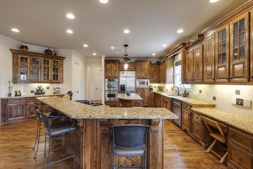 5284 Vernon Springs Trail, Sandy Springs, Georgia image 15