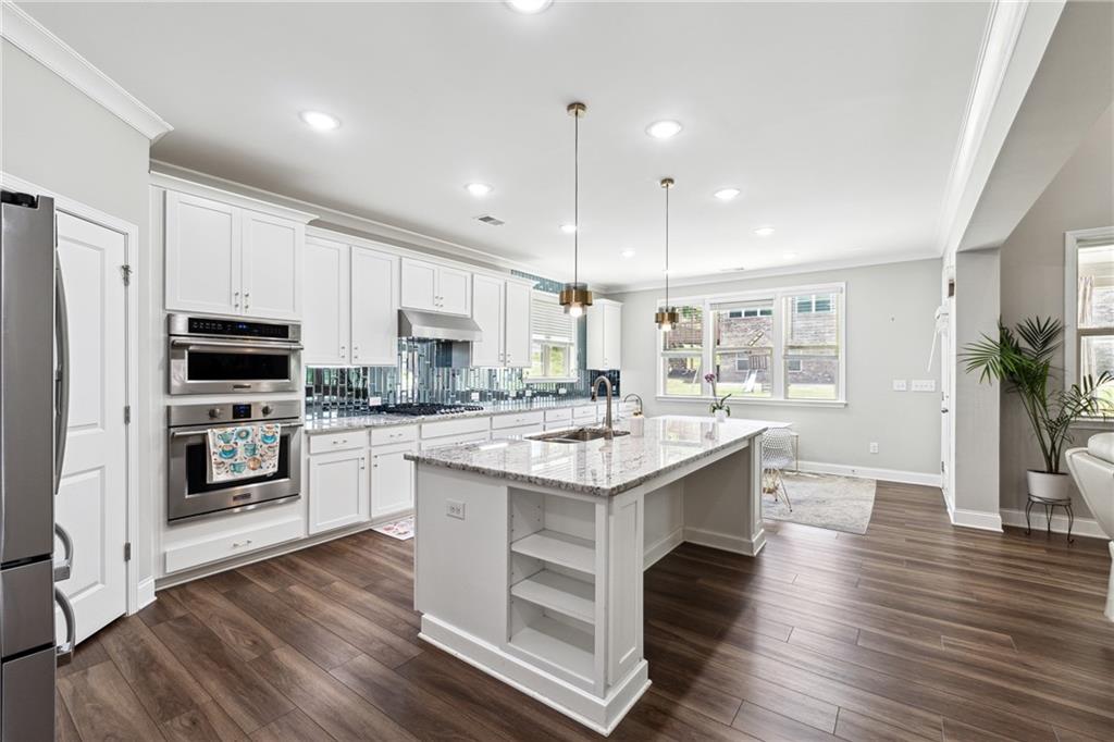 2410 Bridle Bridge Trail