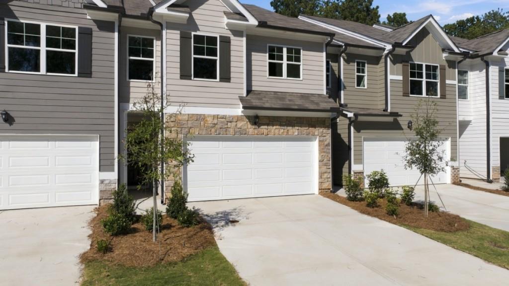153 Addison Trace