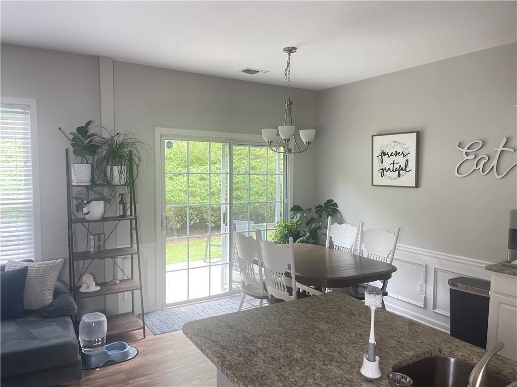 Regent - Residential Lease