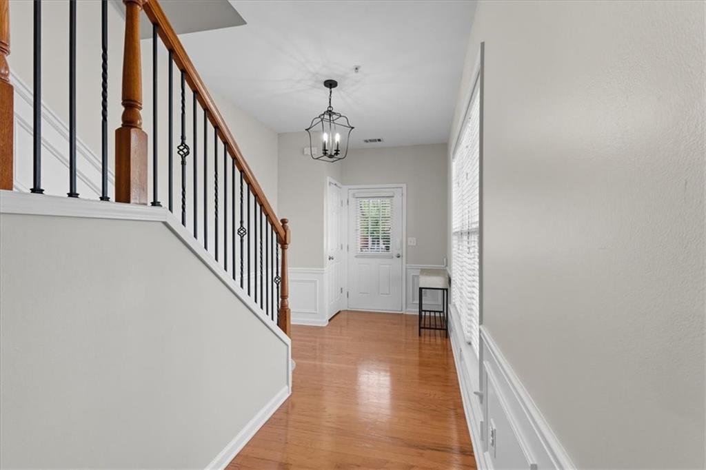 1664 Fair Oak Way 25