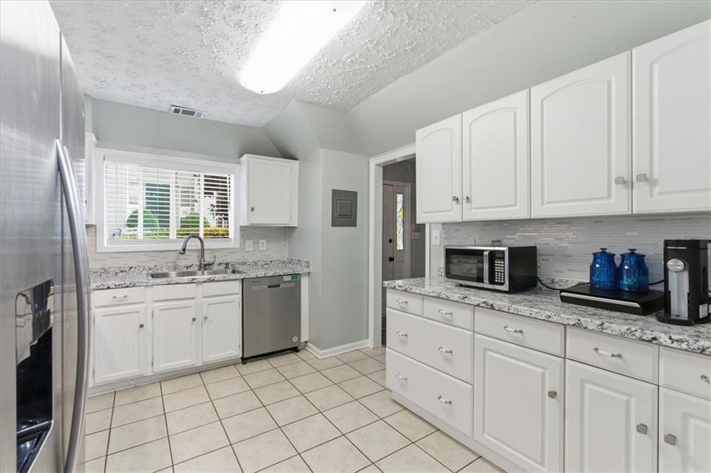 6119 Woodmont Boulevard