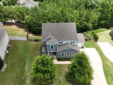 Homes For Sale - 26 Ridgemont Way<br/> Cartersville, GA 30120