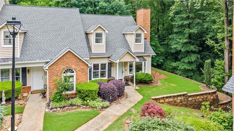 Townhouse For Sale - 1022 Sasha Lane<br/> Roswell, GA 30075