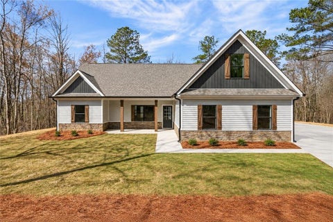 Homes For Sale - 103 Crowe Road<br/> Dallas, GA 30132