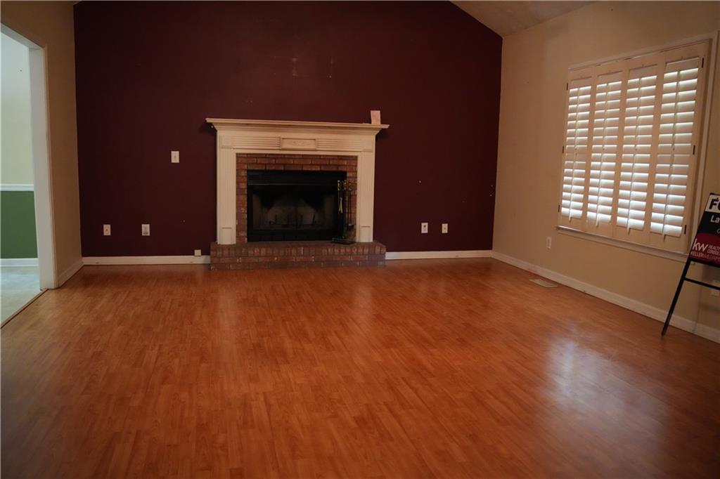 6086 Woodstock Road, Acworth, Georgia image 7