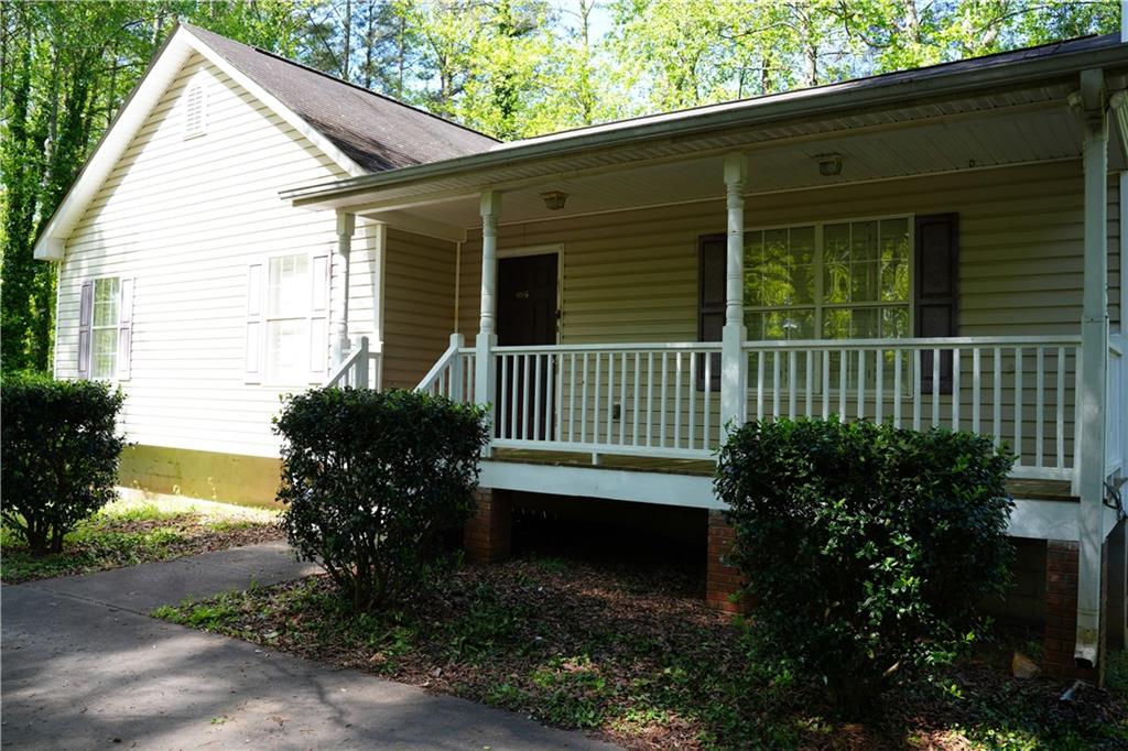 6086 Woodstock Road