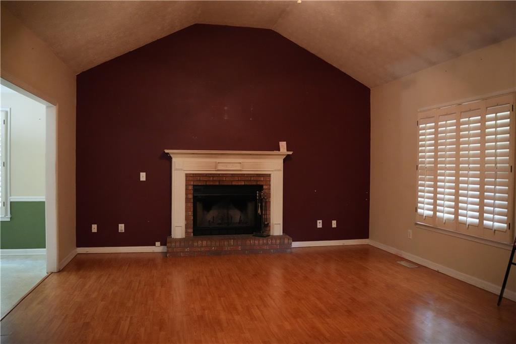 6086 Woodstock Road, Acworth, Georgia image 6