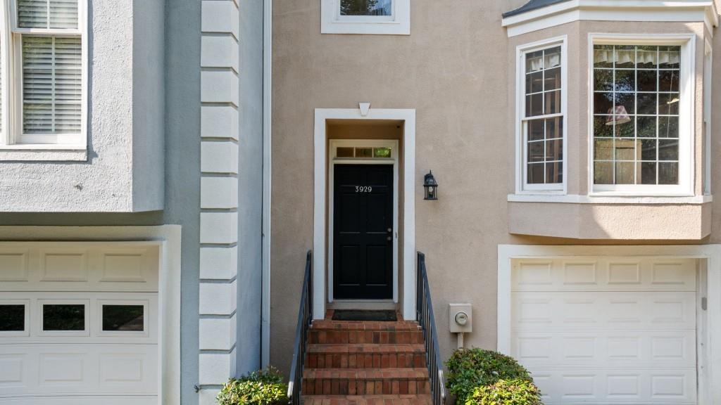 3929 Meeting Street