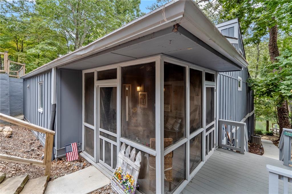 114 Narrows Loop
