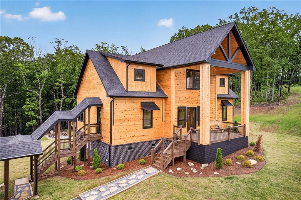 281 High Summit Dr