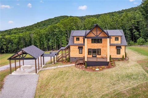 Homes For Sale - 281 High Summit Dr Dr<br/> Talking Rock, GA 30175