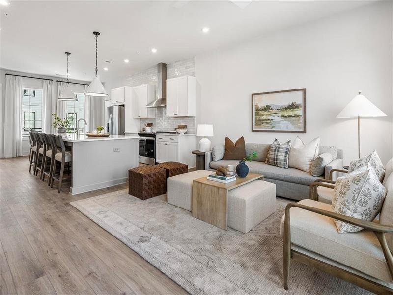 1291 Longreen Terrace NW 7