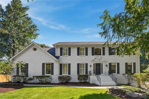 Homes For Sale - 6156 Courtside Drive<br/> Gwinnett County, Peachtree Corners, GA 30092