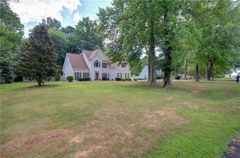 A home in Newnan