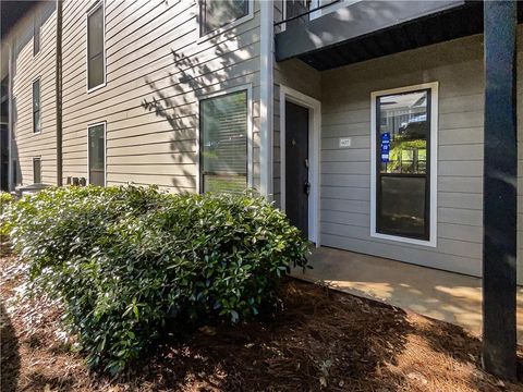607 Park Ridge Circle Marietta GA 30068