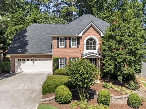 Homes For Sale - 3510 Goldenrod Drive<br/> Alpharetta, GA 30005
