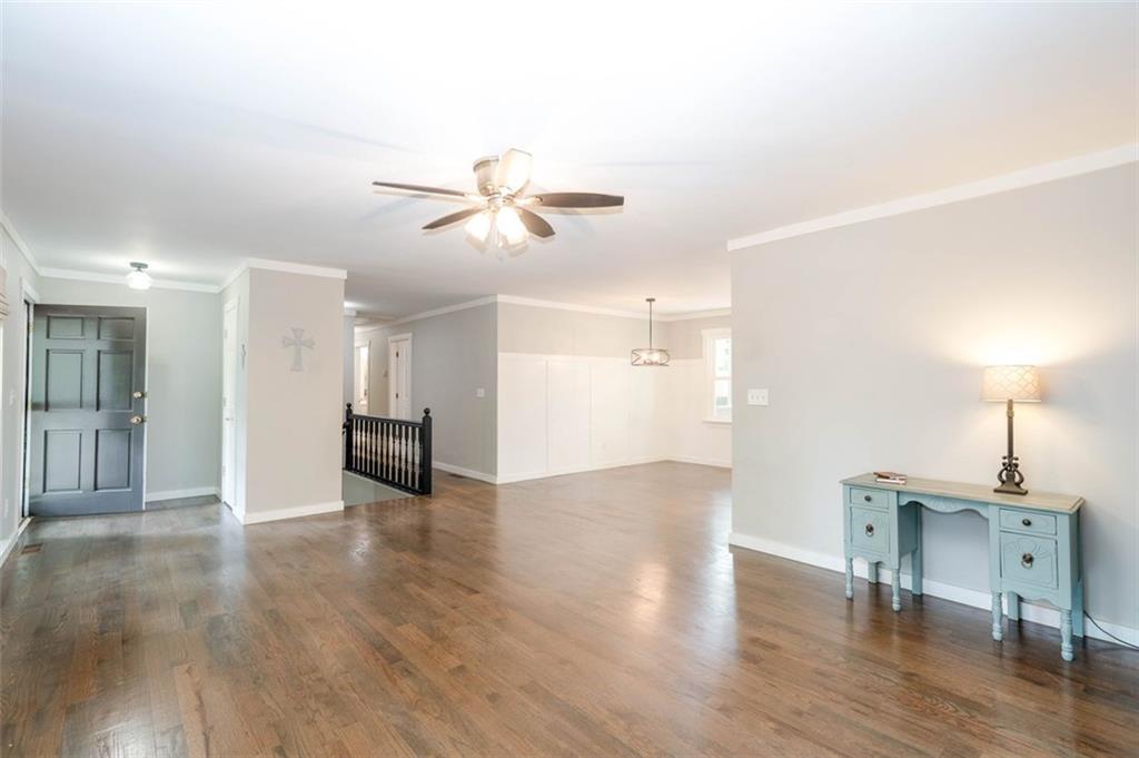 5873 Trellis Court