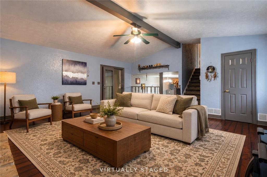 2633 W Regal Court