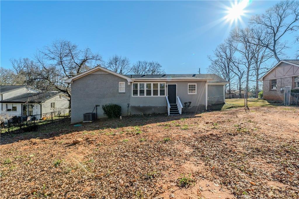 4312 Pleasant Forest Drive, Decatur, Georgia image 30